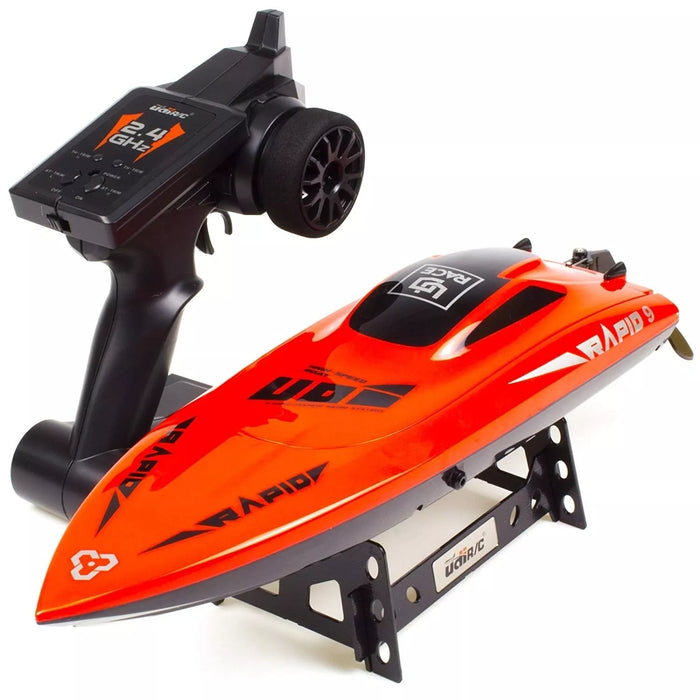 UDI RAPID 2.4GHz RC SPEED BOAT, 30KM/H, WATER COOLED, RTR - UDI 009